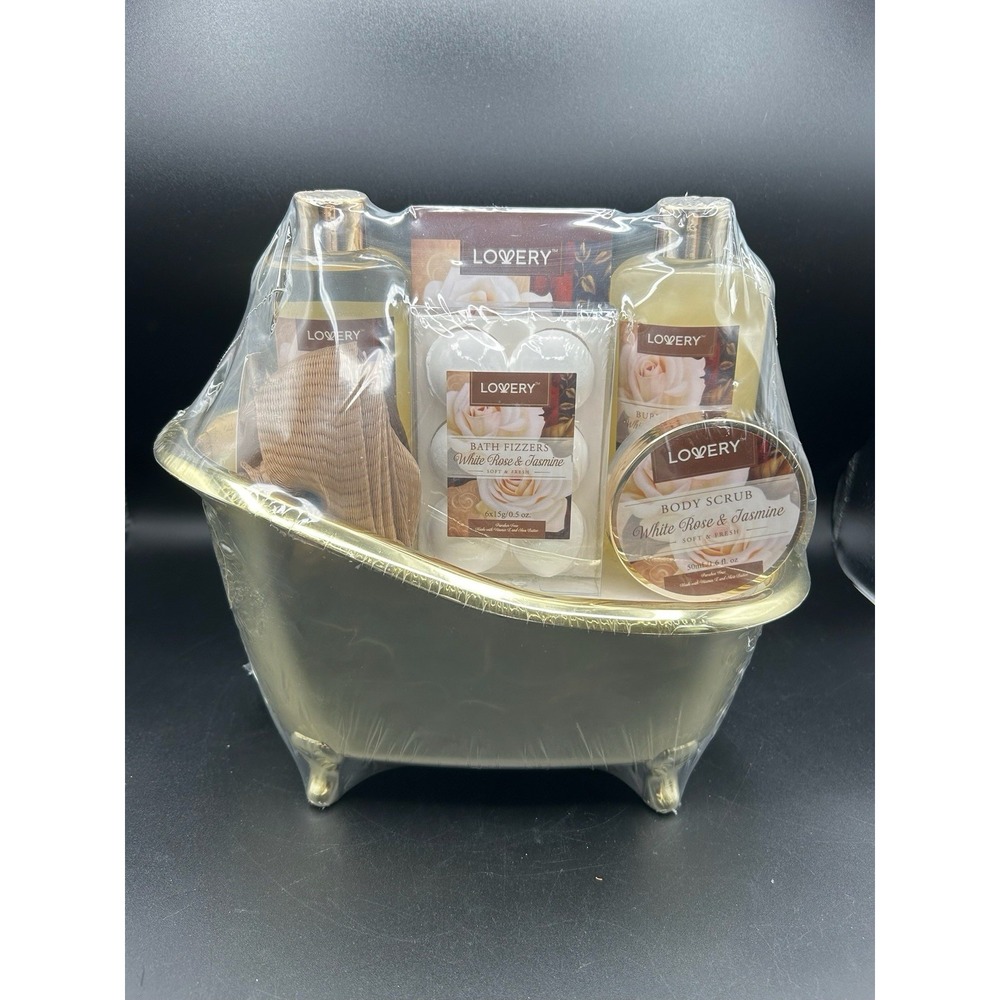 LOVERY 8 Piece White Rose Jasmine Body Care Gift Basket Set Gold